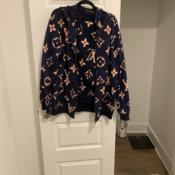Louis Vuitton Dark Blue and Cream Monogram Hooded Tracksuit - Picture 8 of 8